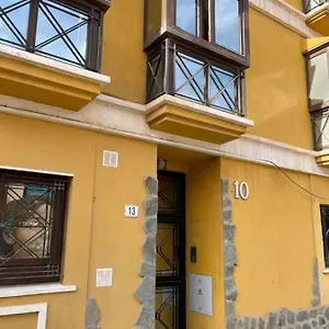  Apartment Flat Victoria